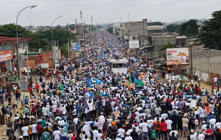Côte d’Ivoire : Grande mobilisation pour dire « NON » au 4e mandat du président Alassane Ouattara