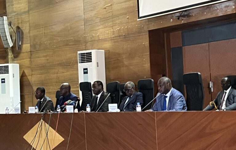 Armée de l’air : le Parquet financier ouvre une enquête sur des contrats militaires