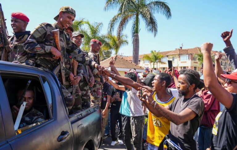 Madagascar : Ces proches du régime qui auraient déjà fui le pays