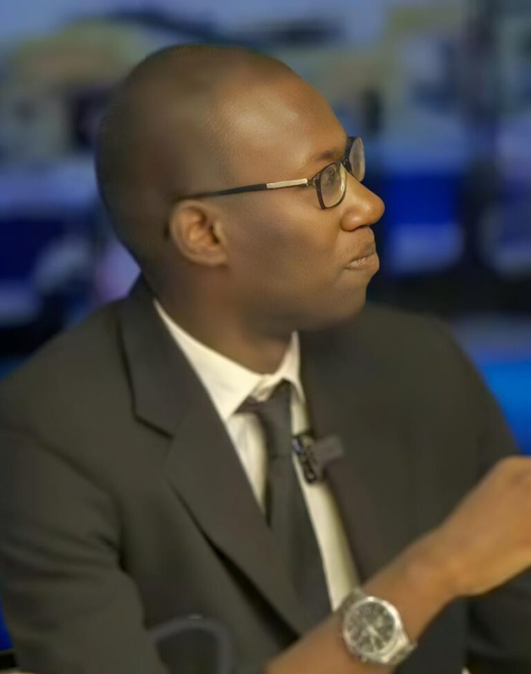 Dette cachée : Quand les avocats de Macky Sall peinent à démontrer son innocence par Matar Guissé