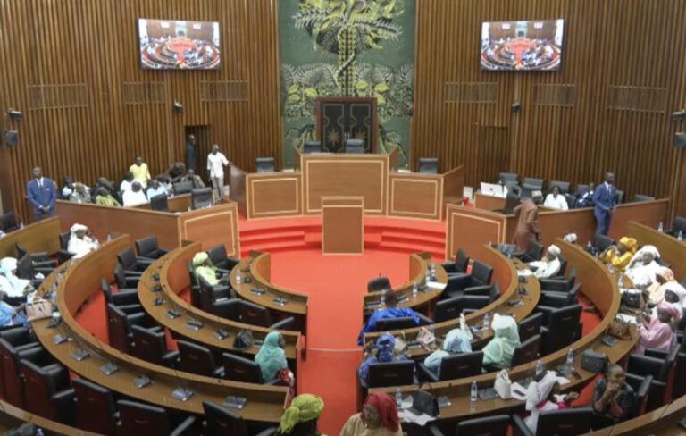 Assemblée nationale : députés du Pastef contre Abdourahmane Diouf, les minutes d&rsquo;un face à face mouvementé