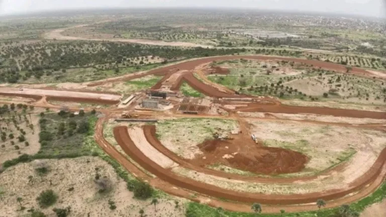 Autoroute Dakar–Tivaouane–Saint-Louis : un chantier en progression vers une mise en service en 2027