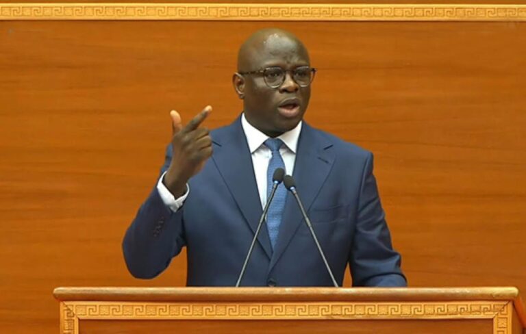 L’Assemblée nationale entame l’examen du projet de loi de finances 2026