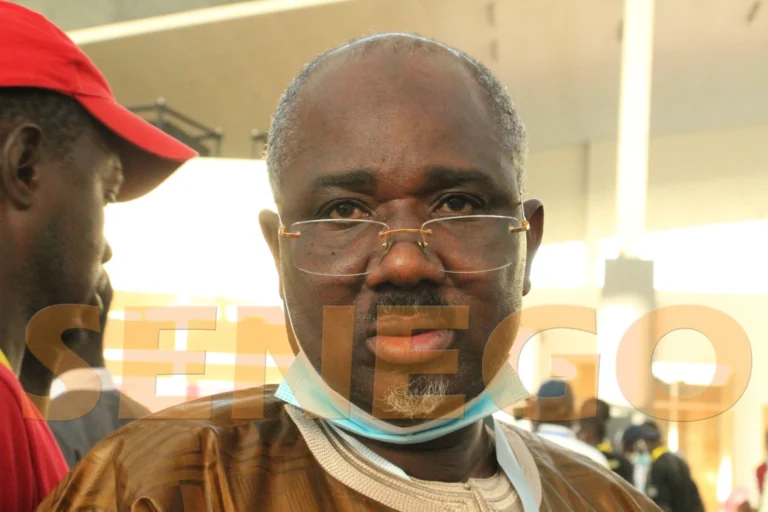 Pôle judiciaire financier : Farba Ngom arrive escorté, à bord d’une ambulance