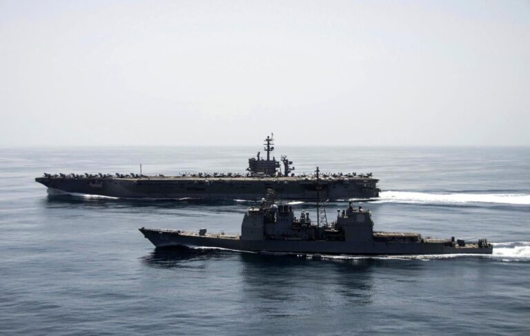 Deux navires de la marine américaine ont franchi le détroit d&rsquo;Ormuz dans une opération de déminage (armée américaine)